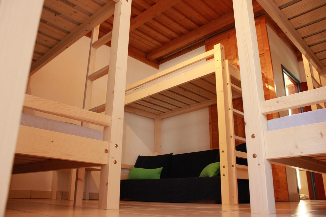 Blue Bike Hostel Balatonszárszó المظهر الخارجي الصورة